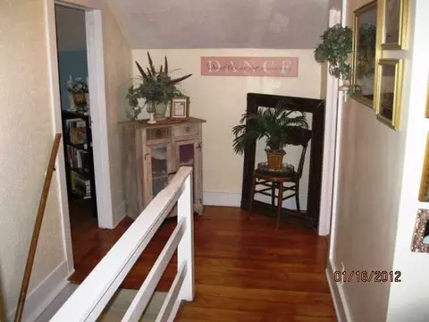 604 W Ringold, Freeport, IL 61032 photo 9