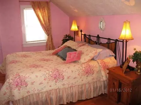 604 W Ringold, Freeport, IL 61032 photo 7