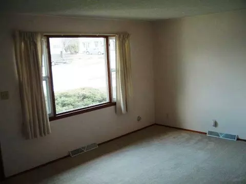 1436 Winter Dr, Freeport, IL 61032 photo 7