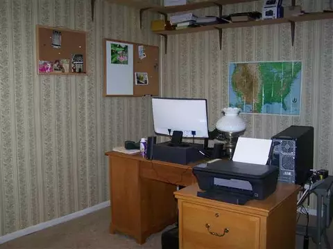217 S Broad St, Lanark, IL 61046 photo 6