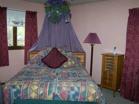 1479 Jay St, Freeport, IL 61032 photo 5