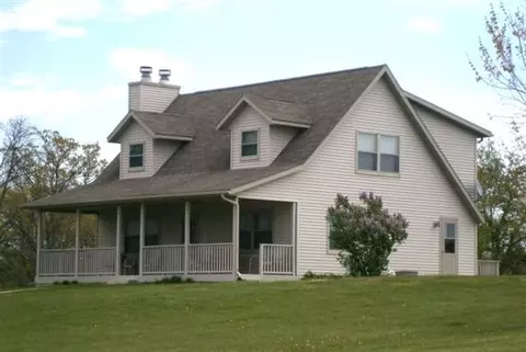 23-101 Brighton Ct, Lanark, IL 61046 photo 12