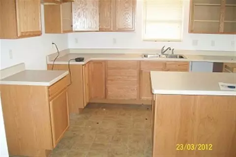 460 Marstonmoor, Davis, IL 61019 photo 3