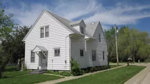129 E Main, Durand, IL 61024 photo 3