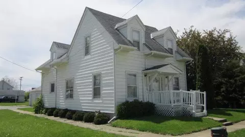 129 E Main, Durand, IL 61024 photo 1