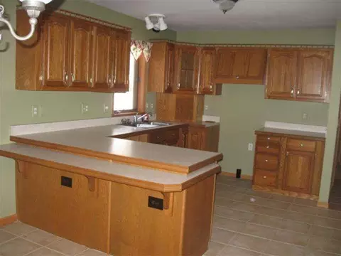 21-13 Forest Hill Dr, Lanark, IL 61046 photo 6