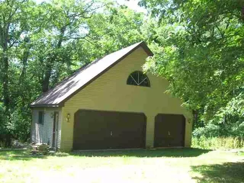 21-13 Forest Hill Dr, Lanark, IL 61046 photo 12