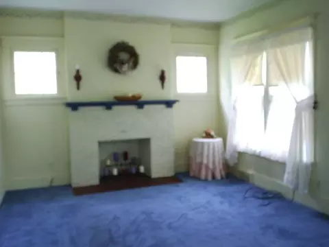 326 E Jefferson, Freeport, IL 61032 photo 6
