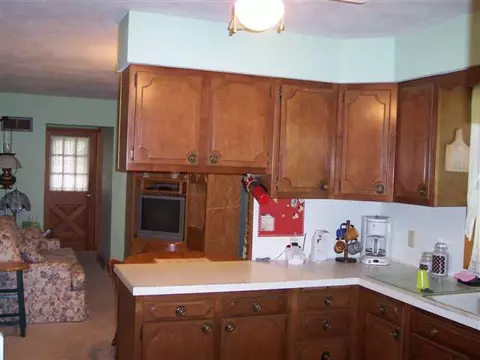 507 Maple, Lena, IL 61048 photo 7