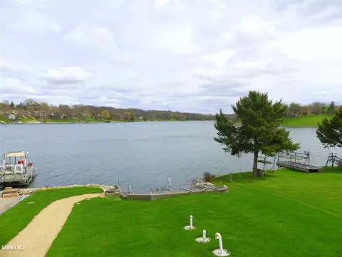 5-210 Heathcliff Dr, Lanark, IL 61046 photo 11