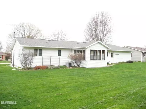 220 Palm Dr, Lena, IL 61048 photo 34