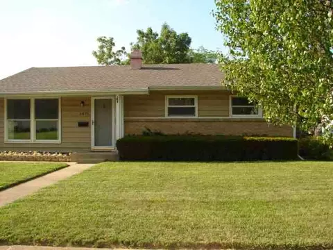 1471 Winter Dr, Freeport, IL 61032 photo 1