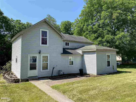 315 E Seminary St, Mount Carroll, IL 61053 photo 1