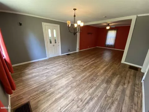 315 E Seminary St, Mount Carroll, IL 61053 photo 11