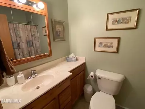 715 Towne Dr, Freeport, IL 61032 photo 23