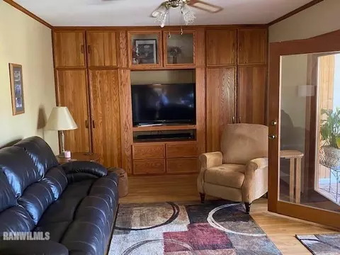 715 Towne Dr, Freeport, IL 61032 photo 15