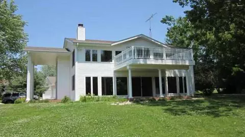 1353 Chadwick Ct, Lake Summerset, IL 61019 photo 2