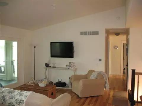4-76 Driftwood Ct, Lanark, IL 61046 photo 3