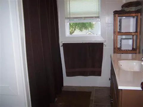 628 E Franklin St, Lanark, IL 61046 photo 9