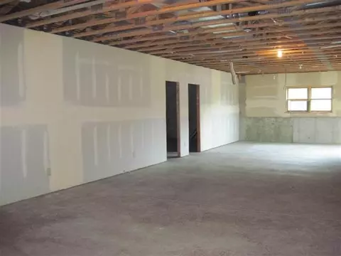 10359 E Felts Rd, Davis, IL 61019 photo 8