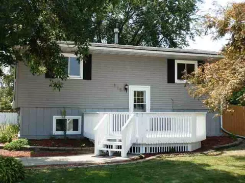 515 E North St, Durand, IL 61024 photo 1