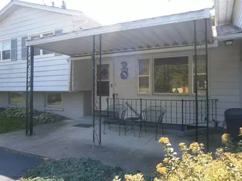 411 E Ridge St, Mount Carroll, IL 61053 photo 2