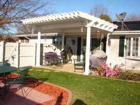 2419 Shepard Dr, Freeport, IL 61032 photo 11