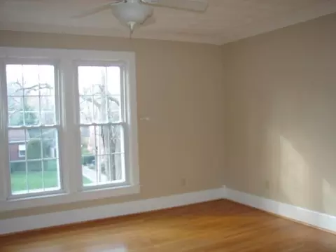 103 N Bailey, Freeport, IL 61032 photo 6