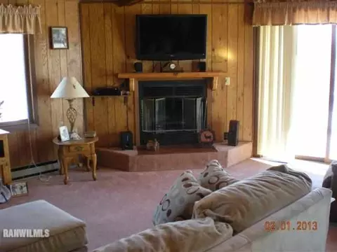 2-306 Holiday Ct, Lanark, IL 61046 photo 2