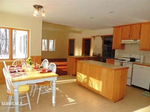 17280 Stateline Rd, Davis, IL 61019 photo 4