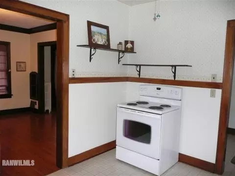804 S Harlem Ave, Freeport, IL 61032 photo 11