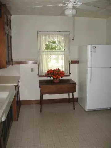 804 S Harlem Ave, Freeport, IL 61032 photo 12