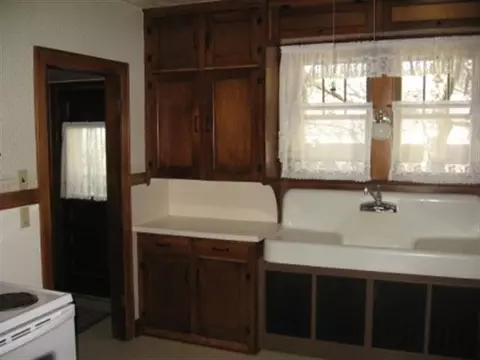 804 S Harlem Ave, Freeport, IL 61032 photo 10