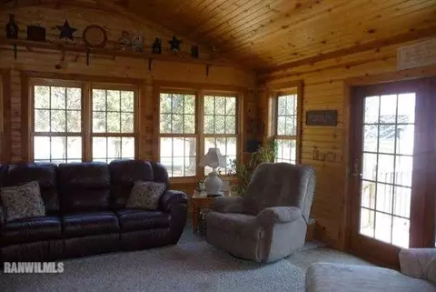 582 E Main, Benton, WI 53803 photo 5