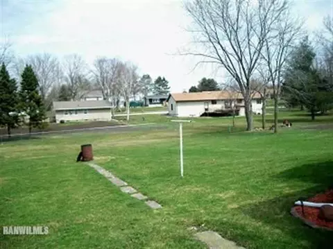 612 Snyder, Davis, IL 61019 photo 3