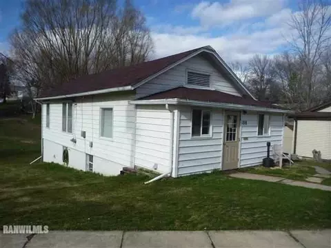 108 E State Rd, Mount Carroll, IL 61053 photo 1