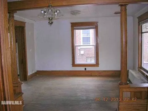1201 S Maple, Freeport, IL 61032 photo 3