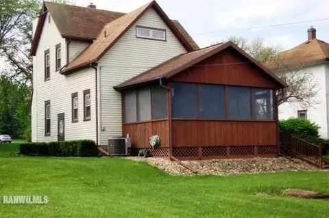 802 Empire St, Freeport, IL 61032 photo 10