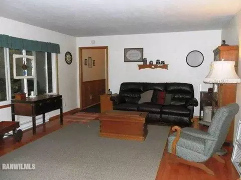 704 E Snyder, Davis, IL 61019 photo 5