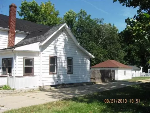 717 S 14th Ave, Freeport, IL 61032 photo 18