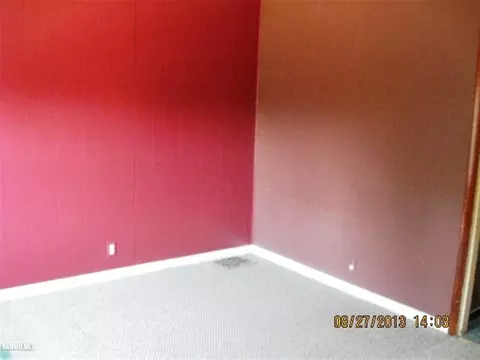 717 S 14th Ave, Freeport, IL 61032 photo 11