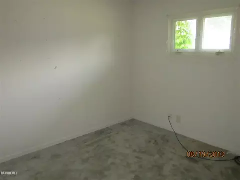 1418 Winter Dr, Freeport, IL 61032 photo 4
