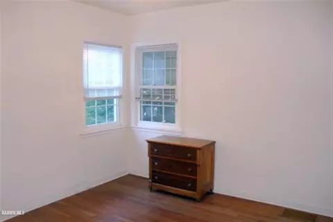 102 N Bailey, Freeport, IL 61032 photo 7