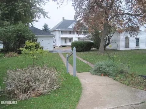 614 E Jefferson, Freeport, IL 61032 photo 17