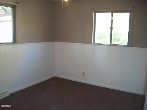 1444 Winter Dr, Freeport, IL 61032 photo 5