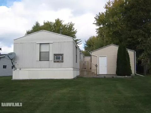 115 Arber Dr, Freeport, IL 61032 photo 7