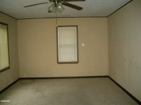 806 S 16th Ave, Freeport, IL 61032 photo 2
