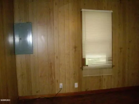 806 S 16th Ave, Freeport, IL 61032 photo 7