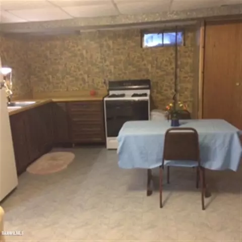 1875 E Currier Rd, Freeport, IL 61032 photo 17