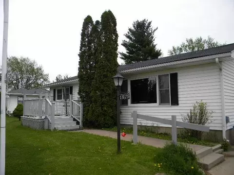 1875 E Currier Rd, Freeport, IL 61032 photo 8